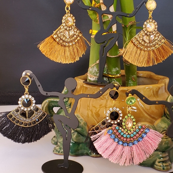 Fancy Earring - Picture 3 of 3